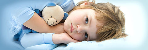 De ce au unii copii probleme cu somnul?
