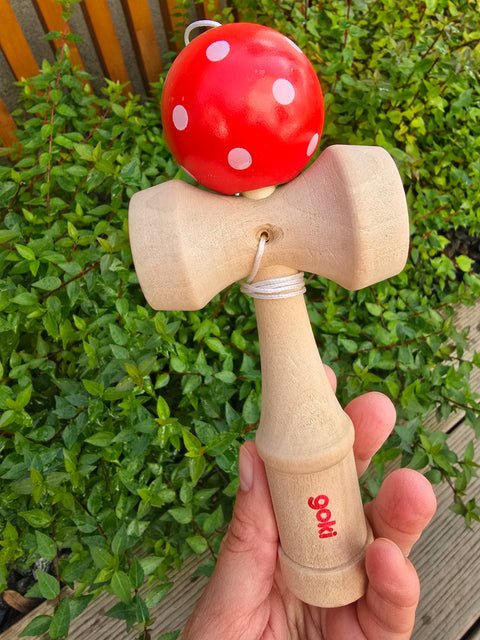 Jucarie Kendama din lemn