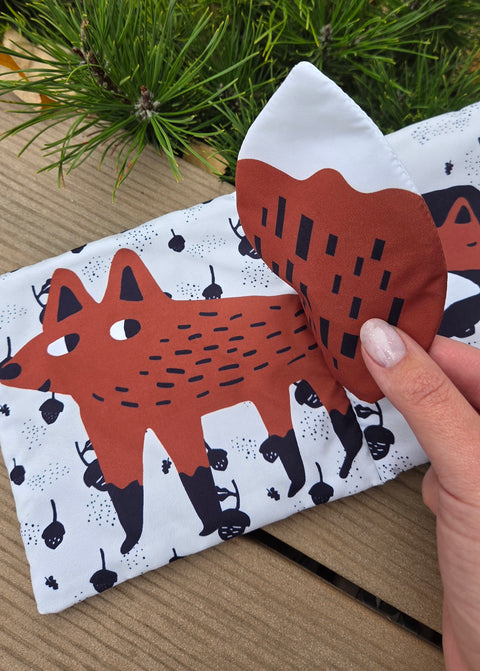 Prima mea carte textila cu fosnete – Animale din padure