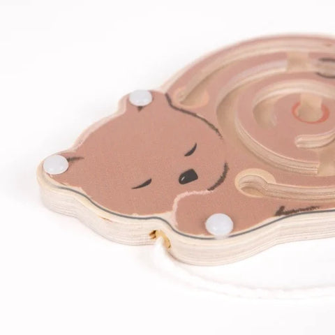 Mini labirint magnetic din lemn. Egmont Toys