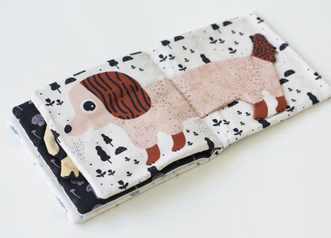 Prima mea carte textila cu fosnete – Animale domestice