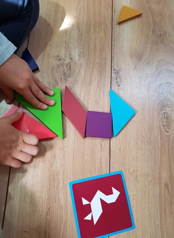 Puzzle Magnetic Educativ din lemn – Tangram3