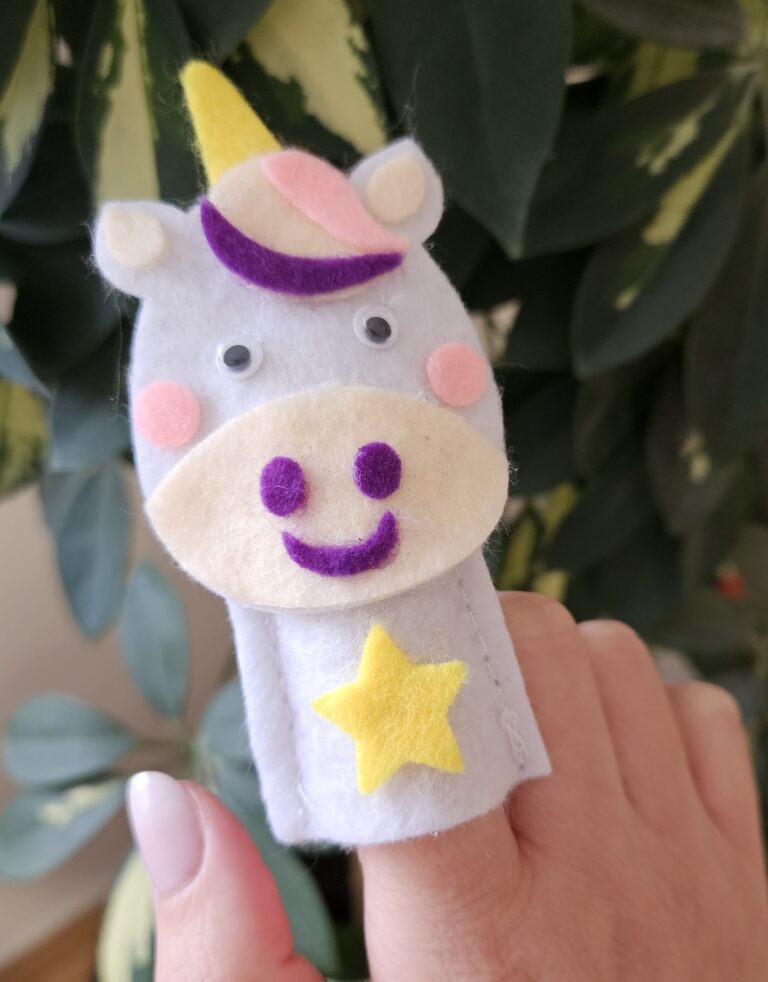 Unicorn. Marionete pentru degete din fetru Jucarii Vorbarete